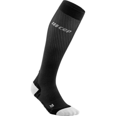 Мужские ультралегкие спортивные компрессионные носки CEP Ultralight Socks / Черный