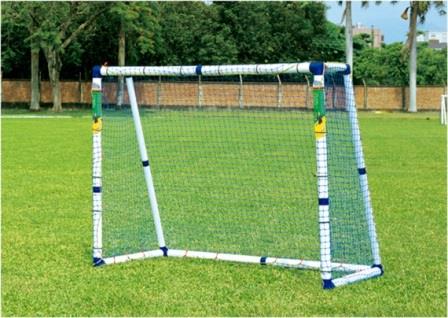 Профессиональные футбольные ворота из пластика  Proxima размер 6 футов