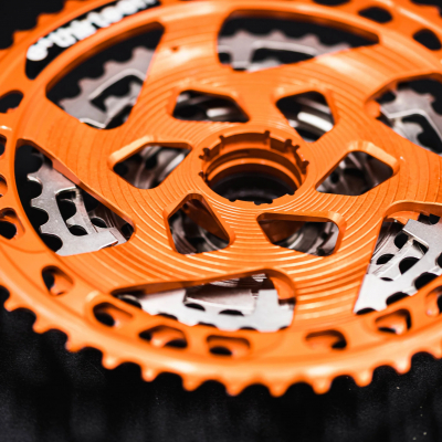 Кассета E THIRTEEN Helix Race Cassette 9-50t 12-speed Naranja