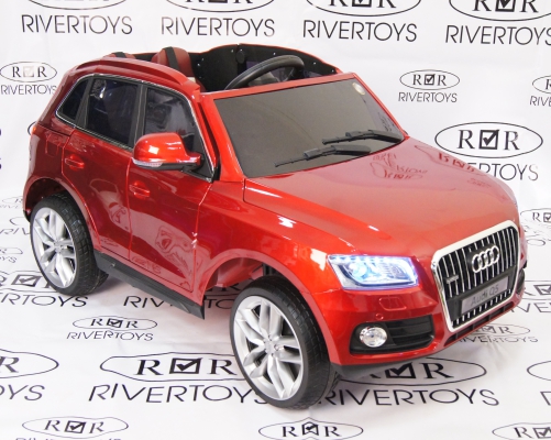 Электромобиль RiVeRToys AUDI Q5