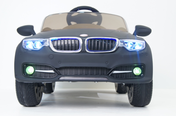 Электромобиль RiVeRToys BMW P333BP с дистанционным управлением