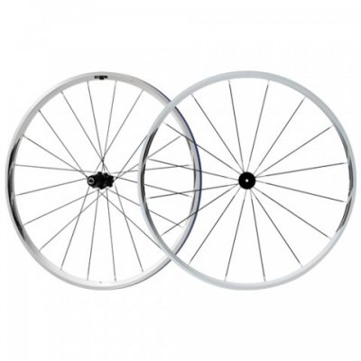 Колеса для велосипеда Shimano RS21 переднее и заднее, 28", серебристого цвета EWHRS21FRCAY