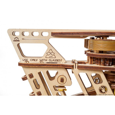 Сборная модель UGEARS Пускатель самолетиков