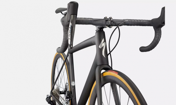 Велосипед Specialized S-Works Aethos - SRAM Red eTap AXS