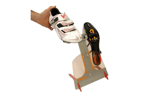 Инструмент для настройки положения шипов педалей BiciSupport BS110 Cleats Positioned