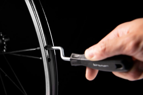 Отвертка колесных ниппелей Birzman Rotational Nipple Screwdriver