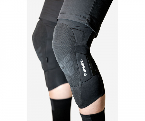 Наколенники Bluegrass Knee Aura Core