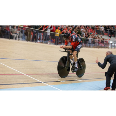 Велосипед BMC Trackmachine AL ONE Miche Black/Red/Carbon (2022)