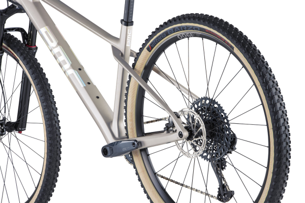Велосипед BMC Twostroke 01 THREE GX Eagle Arctic silver prisma (2023)