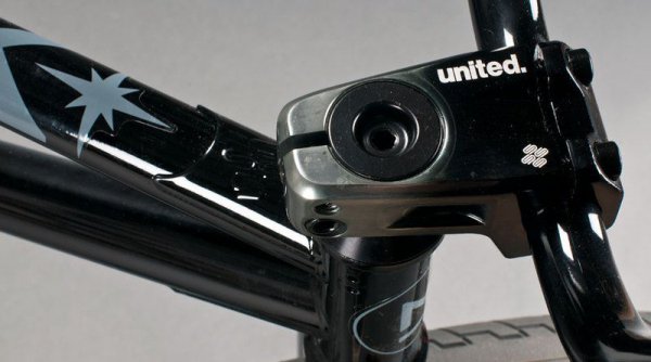 BMX Велосипед United Martinez Expert Freecoaster / 2015