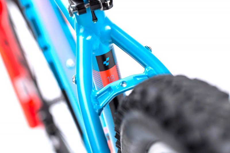 Cube acid 27.5 sales mountain bike 2015
