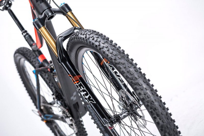 Cube stereo 160 action team 2015 hotsell