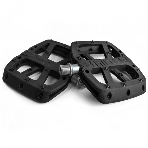 Flat pedal hotsell