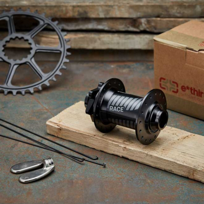 Втулка передняя E THIRTEEN Race Front Hub 110x20mm 32h Black