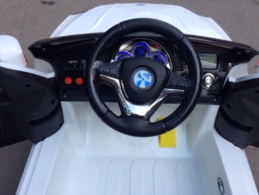 Электромобиль RiVeRToys BMW  Х5 E001КХ