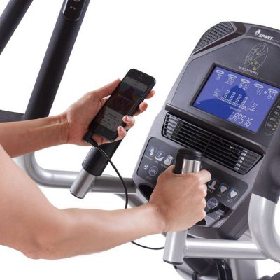 Эллиптический тренажер SpiritFitness XE895