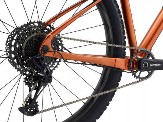 Велосипед Giant Fathom 29 1 (2022)