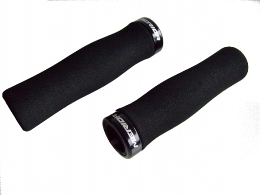 Грипсы с замком неопрен Merida Super light Vice Foarm 130mm Black (2058032747)
