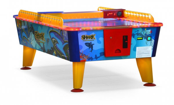 Игровой стол - аэрохоккей Wik "Shark" 8 ф