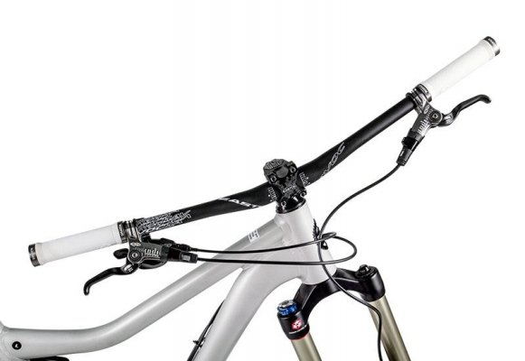 Велосипед Kona 2013 Entourage Deluxe