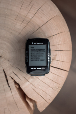 Велокомпьютер Lezyne Macro Plus GPS Smart Loaded 2023