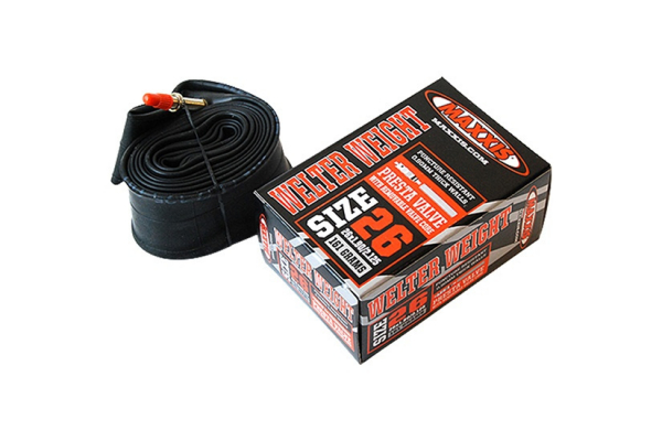 Камера велосипедная Maxxis Welter Weight, 26x1.50/2.50, автониппель Schrader 48 мм