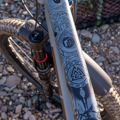 Защита рамы MUCKY NUTZ Frame Skinz Viking Gloss
