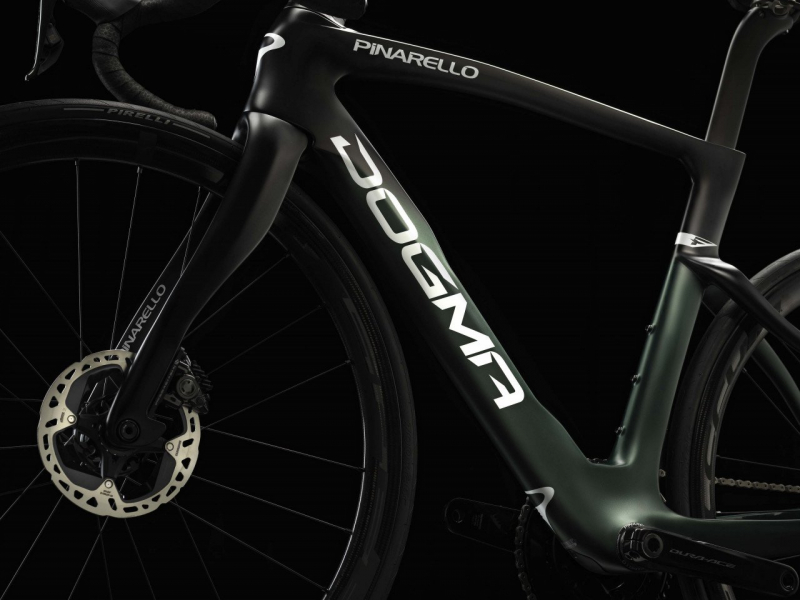 1 450 000 Pinarello DOGMA F DURA ACE DI2 2023