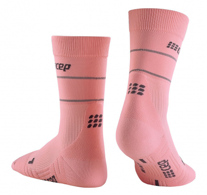 Женские спортивные компрессионные носки CEP Reflective Mid Cut Socks со светоотражателями / Розовый