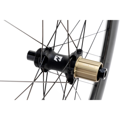 Колеса 700мм Reynolds AR46 24/24H Disc HGR/XDR