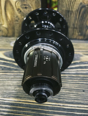 Втулка задняя RIDE Enduro 32h 12x142 мм Anti Bite Black