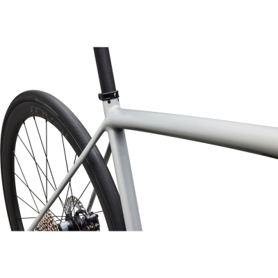 Велосипед Specialized Aethos 2 Expert (2026)