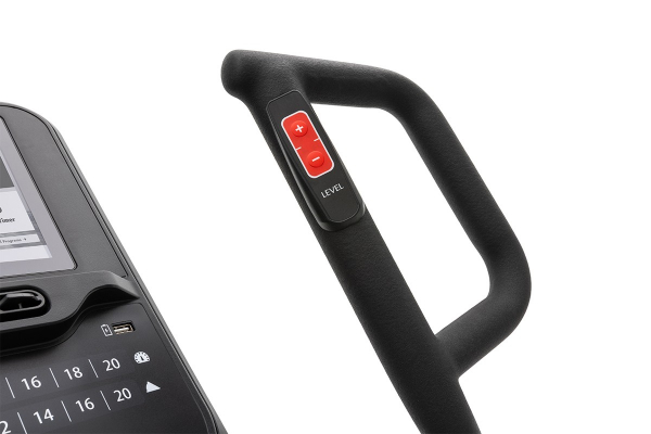 Эллиптический тренажер Spirit Fitness XE395ENT BLACK