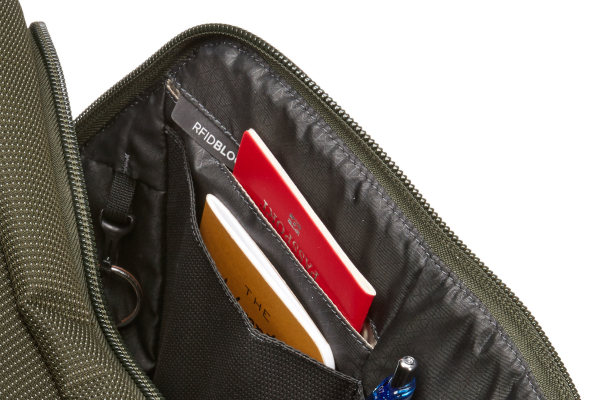 Сумка Thule Crossover 2 Boarding Bag-  Forest Night