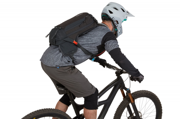 Гидратационный рюкзак Thule Rail Bike Hydration 12L - Covert