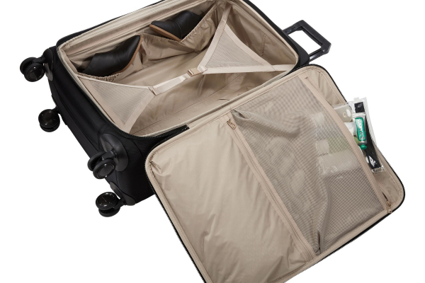 Чемодан Thule Spira Spinner 68/27" - Black 