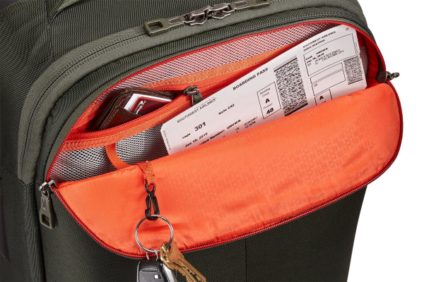 Чемодан Thule Subterra Carry-On Spinner - Dark Forest