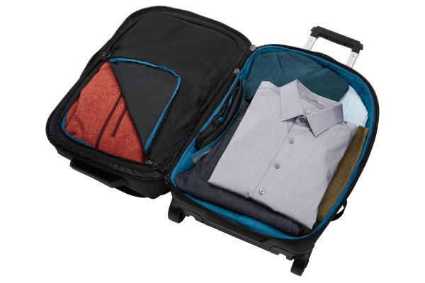 Чемодан Thule Subterra Wheeled Duffel 55cm/22" - Black