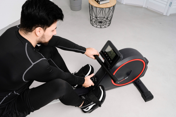 Гребной тренажер UnixFit Techno Rower 410