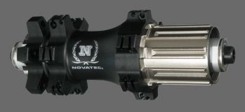 Втулка NOVATEC задняя DS12SB под прямые спицы, кассетная