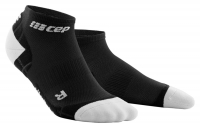 Мужские ультралегкие спортивные компрессионные носки CEP Ultralight Low Cut Socks / Черный-Белый C09UUM-5