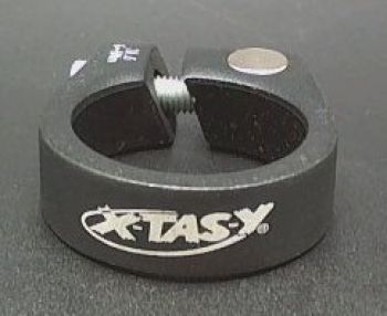 Зажим X-TAZ-Y подседельный под шестигранник 28,6мм ал.6061 T6 чёрный матовый 21г.